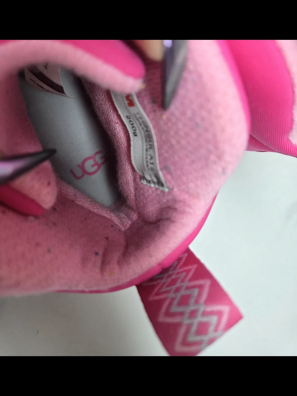 UGG Dannie Weather Waterproof Boots Sachet Pink Berry Kids Size 13 NWOB